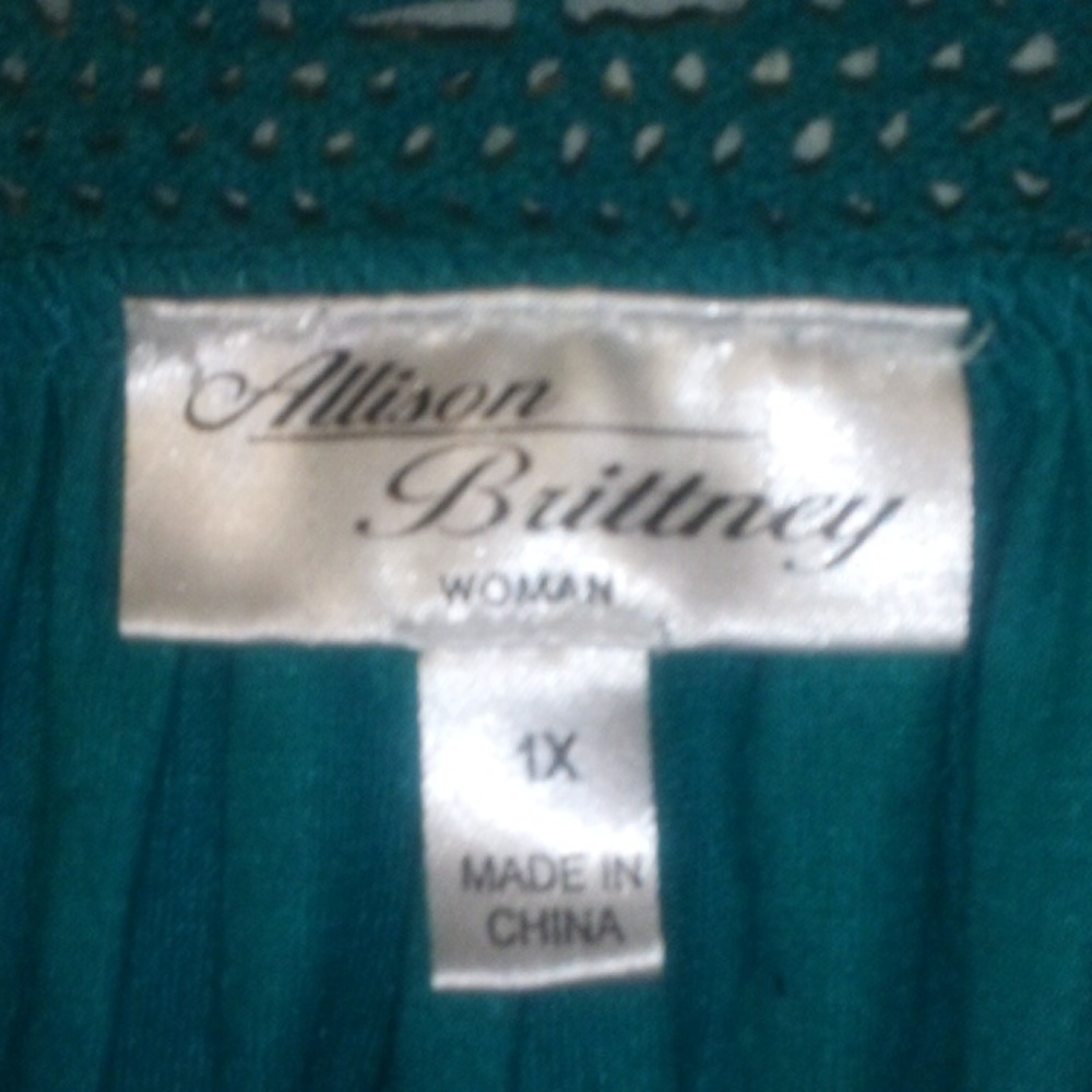 Allison Brittney Green Smocked Ruffled Blouse 3/4 Sleeve 1X - Picture 2 of 8